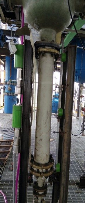 Na-22放射性仪表聚碳酸酯安装现场(图1)