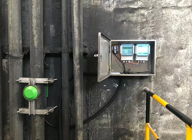 Na-22放射性仪表矿山充填管道密度测量现场(图2)