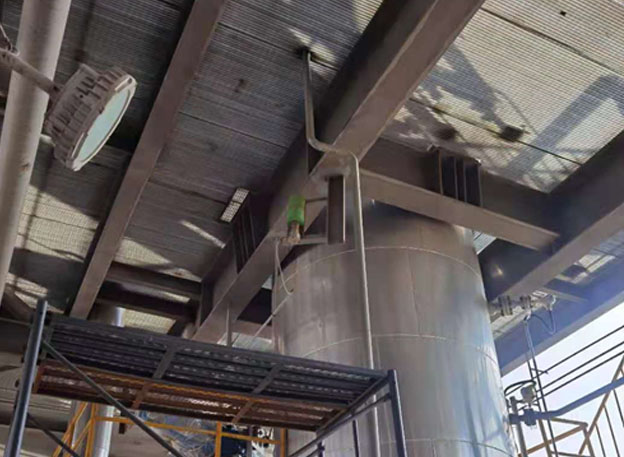 Na-22放射性仪表 多晶硅生产装置储罐测控现场(图2)